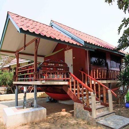 Rimtalay Resort Koh Si Chang מראה חיצוני תמונה