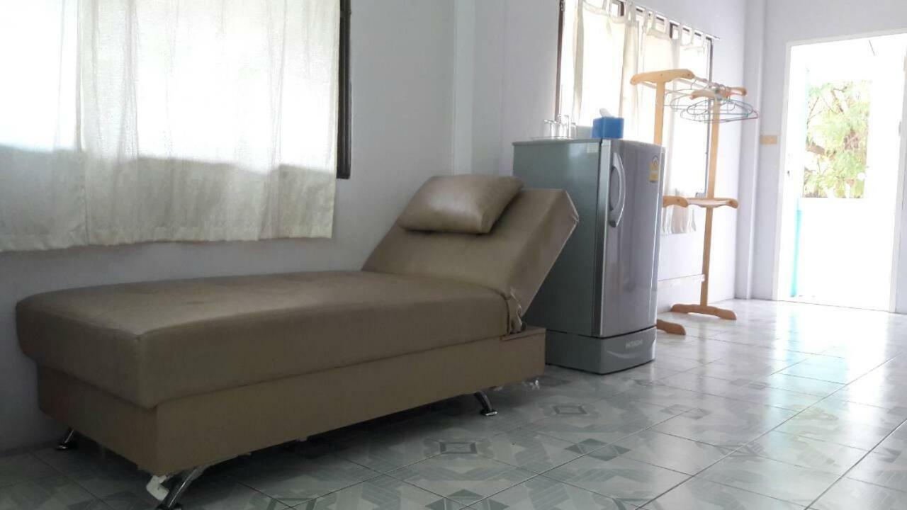 Rimtalay Resort Koh Si Chang מראה חיצוני תמונה